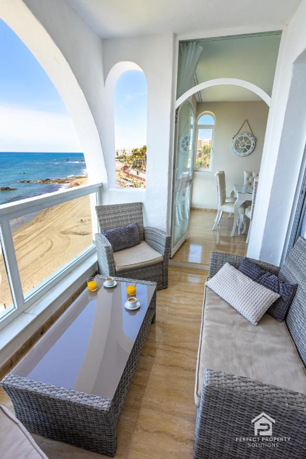 Apartment Aguamarina On The Beach Front Malaga Luaran gambar