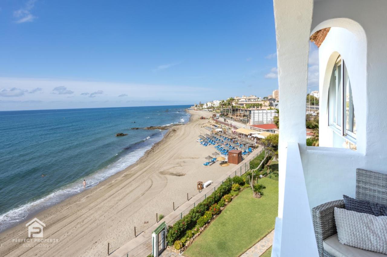 Apartment Aguamarina On The Beach Front Malaga Luaran gambar